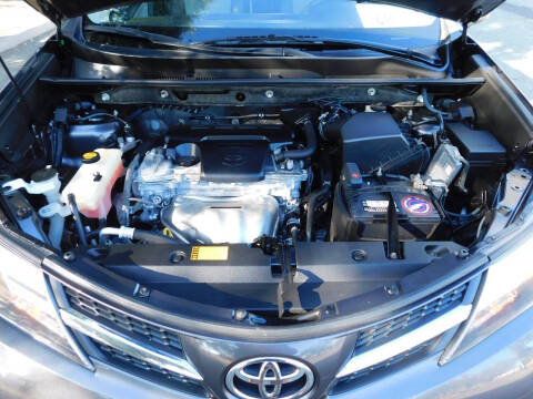 2014 Toyota RAV4 LE