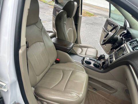 2016 GMC Acadia Denali