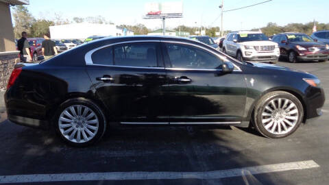 2015 Lincoln MKS