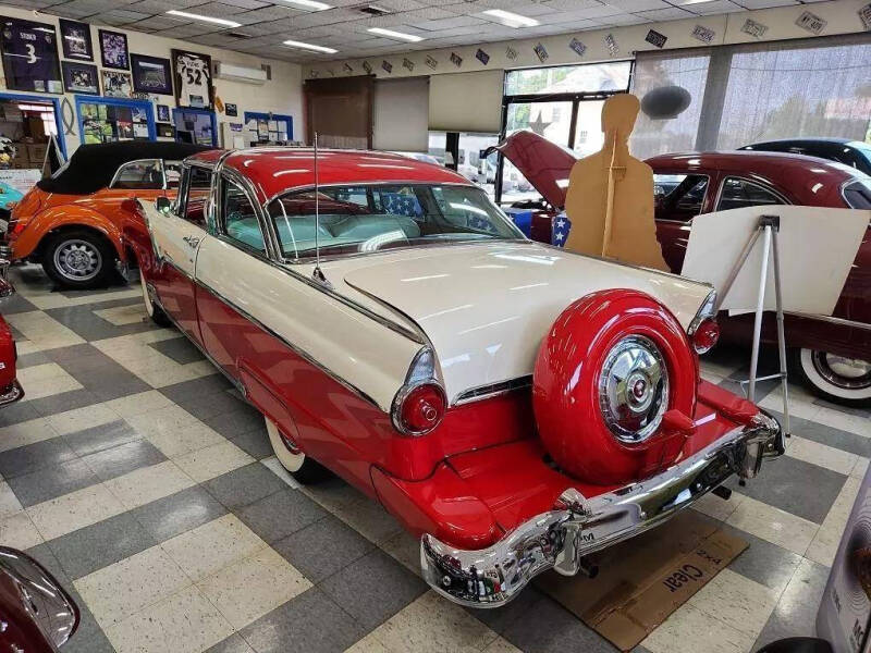 1955 Ford Crown Victoria