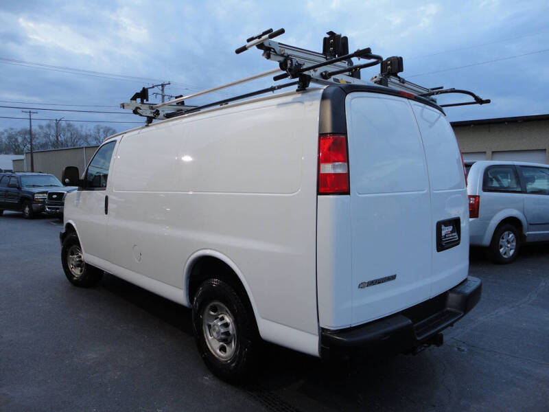2020 Chevrolet Express 2500