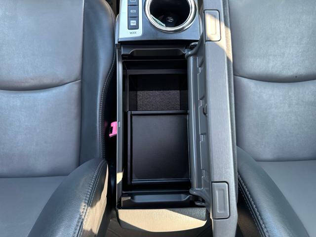 2012 Toyota Prius v Five