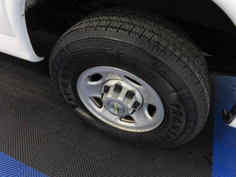 2022 Chevrolet Express 2500