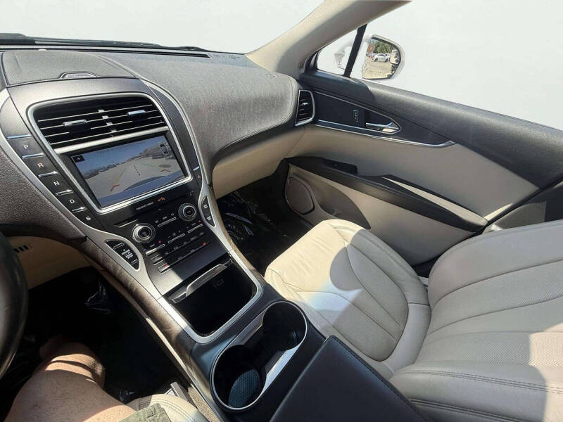 2017 Lincoln MKX Select