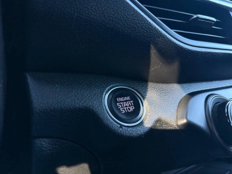 2020 Kia Forte GT Line