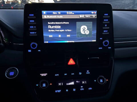 2020 Hyundai Ioniq Hybrid SE