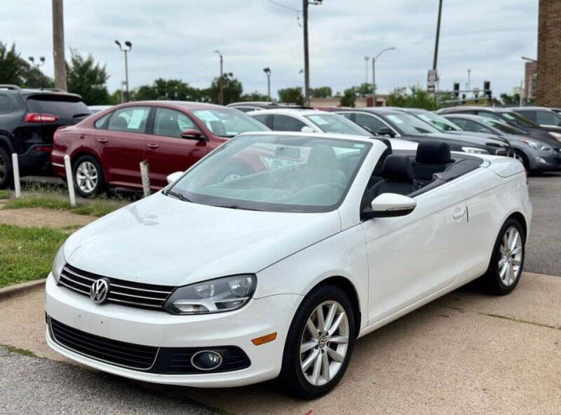 2013 Volkswagen Eos for sale at ERS Motors, LLC. in Bridgeton MO