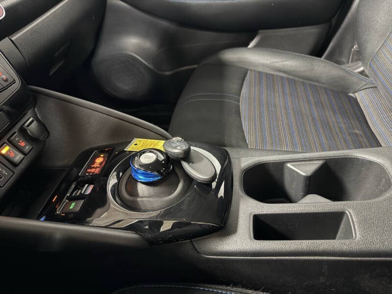 2020 Nissan LEAF SV PLUS