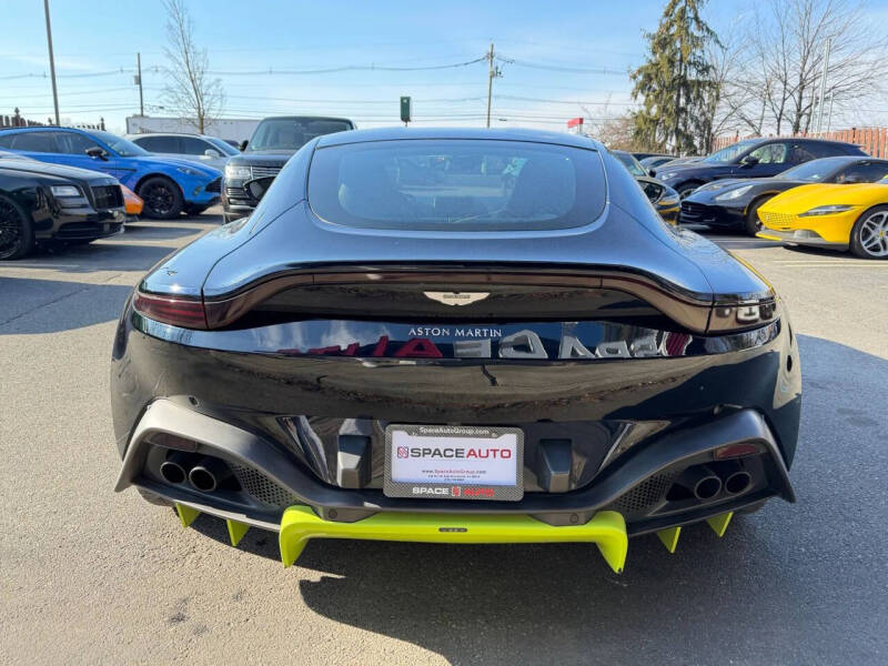 2020 Aston Martin Vantage