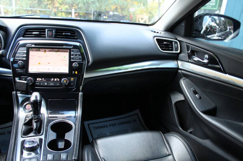 2020 Nissan Maxima 3.5 SV