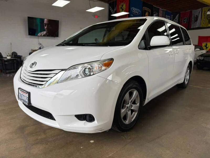 2015 Toyota Sienna