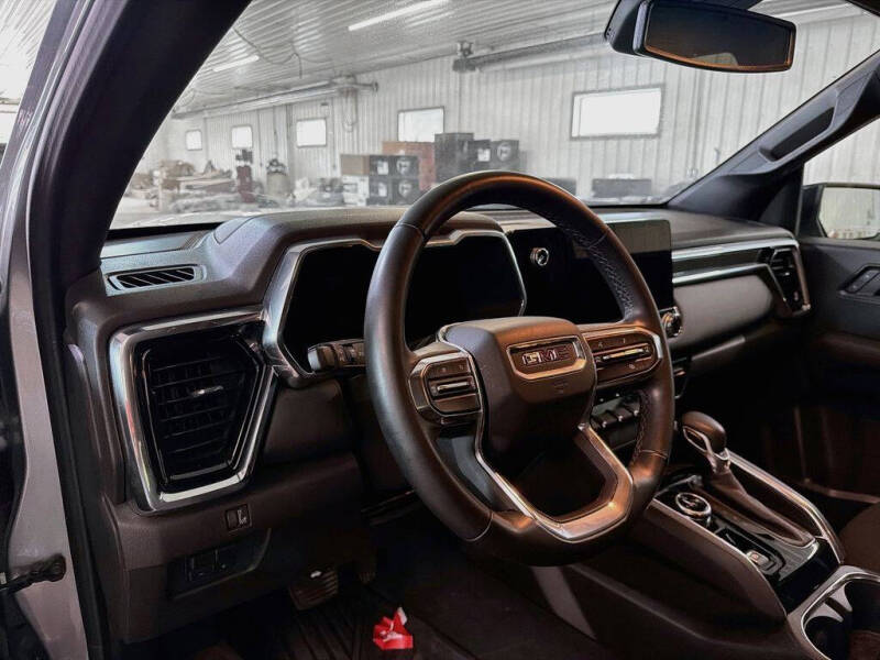 2024 GMC Canyon Elevation