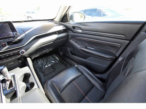 2020 Nissan Altima 2.5 SR