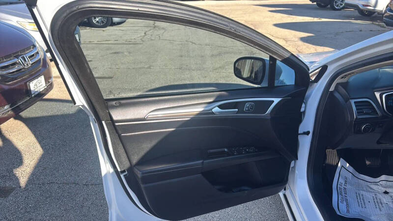 2019 Ford Fusion SEL