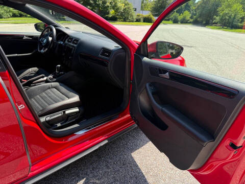 2017 Volkswagen Jetta 2.0T GLI