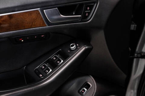 2016 Audi Q5 2.0T quattro Premium Plus