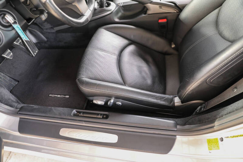 2010 Porsche 911 Carrera