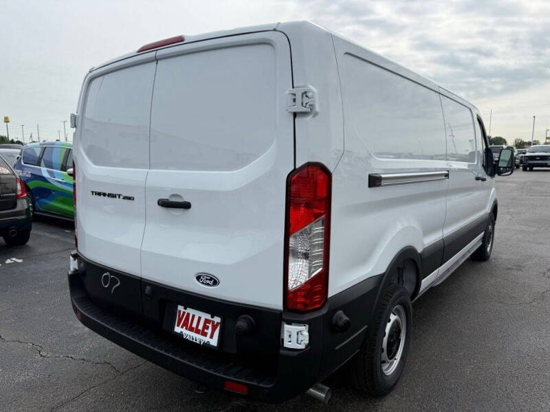 2026 Ford Transit