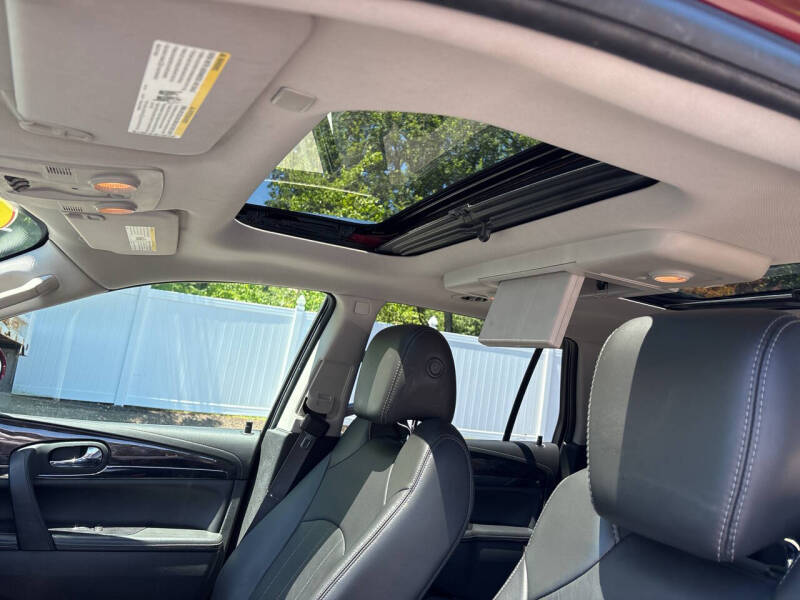 2017 Buick Enclave Leather