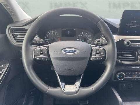 2022 Ford Escape SEL