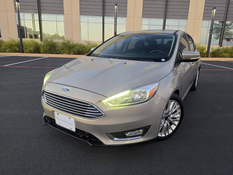 2015 Ford Focus Titanium's photo