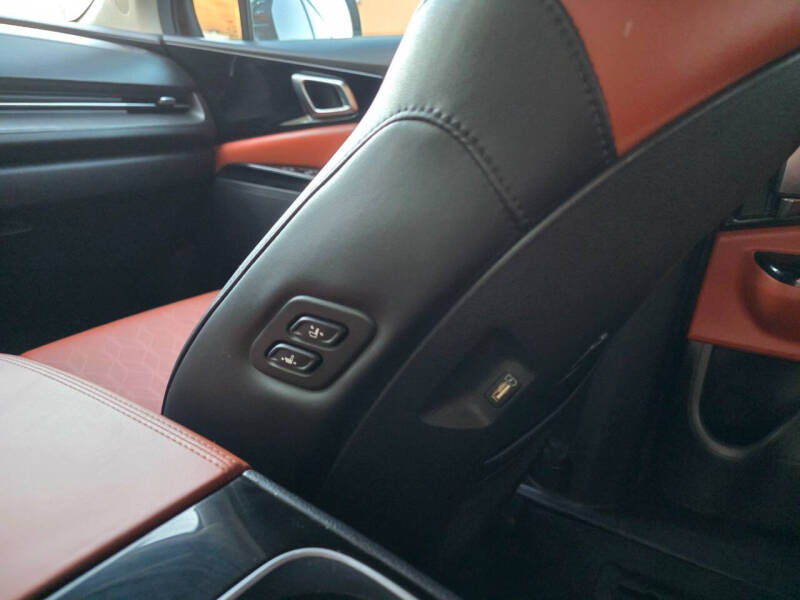 2023 Kia Carnival SX Prestige