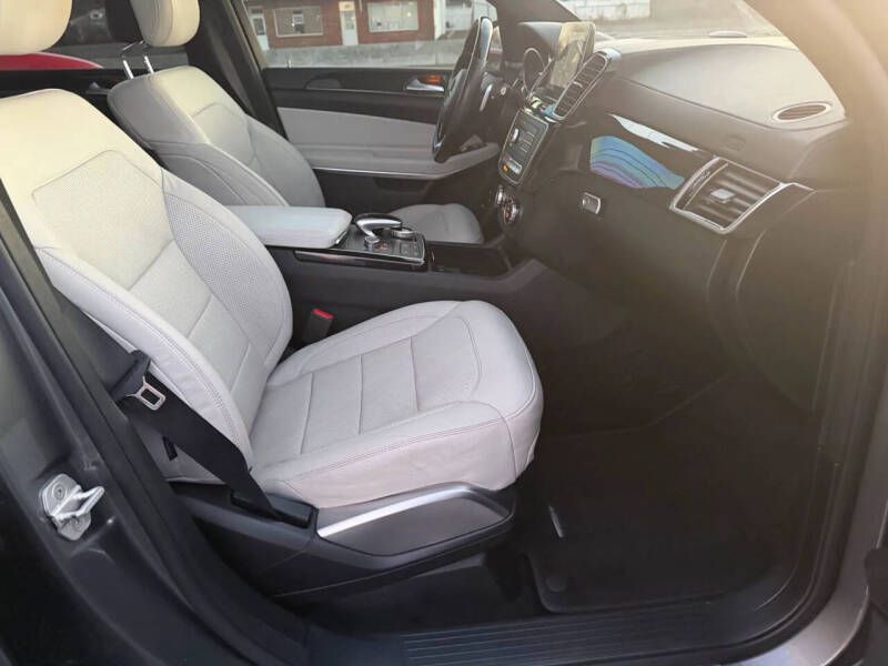 2017 Mercedes-Benz GLS GLS 550