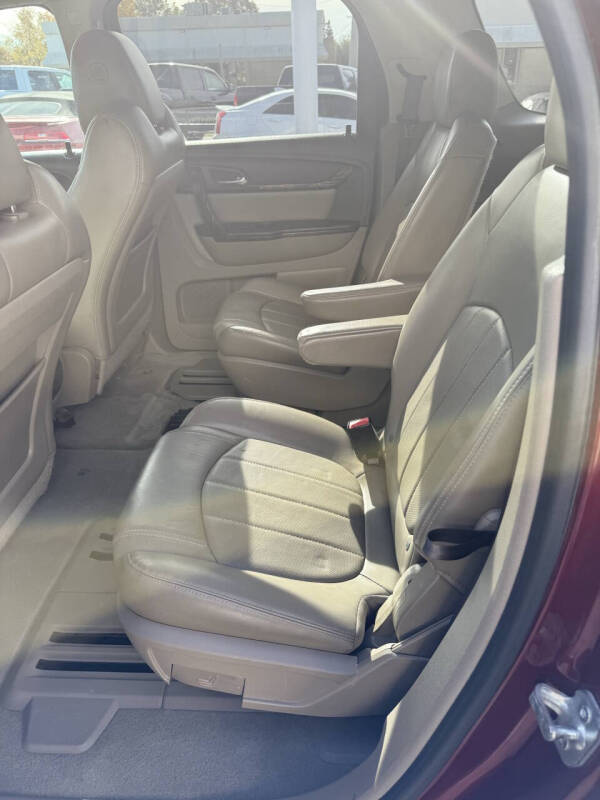 2015 GMC Acadia Denali