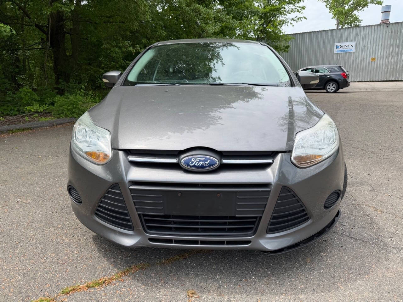 Gray 2013 Ford Focus SE SE 4dr Hatchback 2
