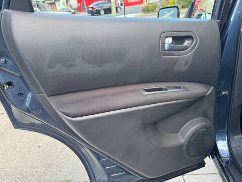 2013 Nissan Rogue SV