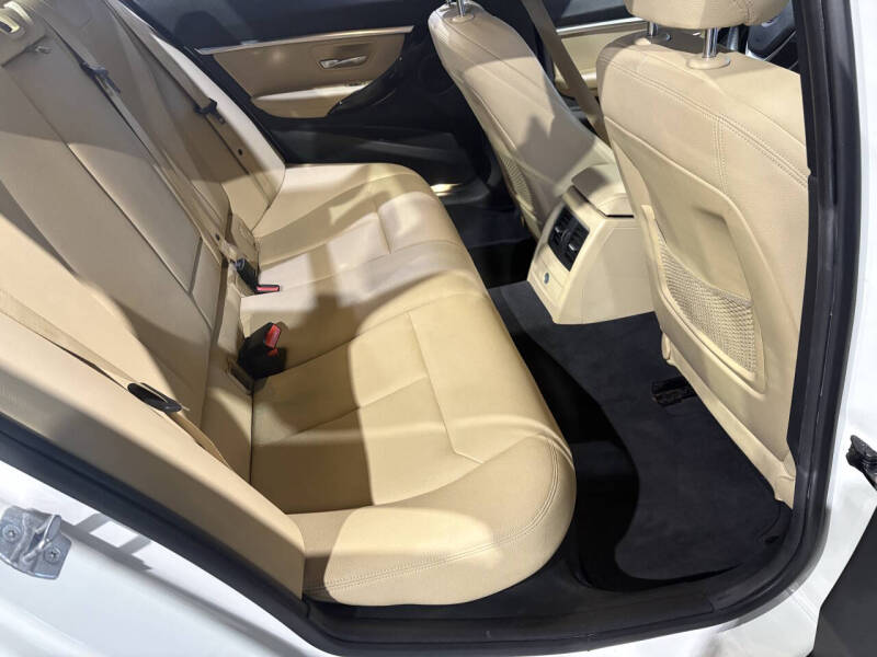 2017 BMW 3 Series 330i