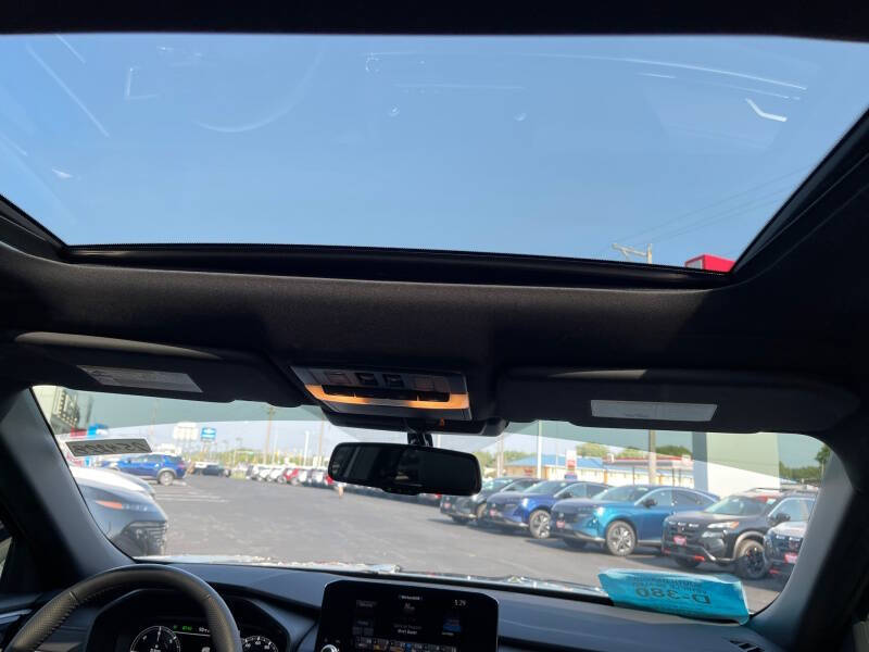 2025 Mitsubishi Outlander PHEV SEL Black Edition