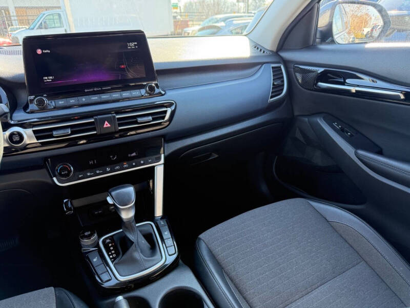 2022 Kia Seltos Nightfall