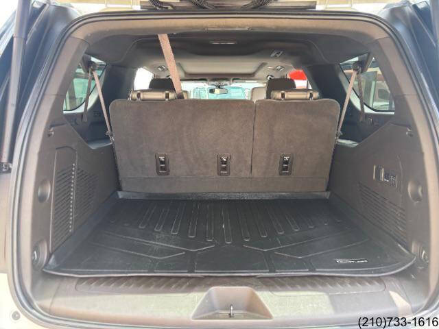 2022 GMC Yukon XL SLT