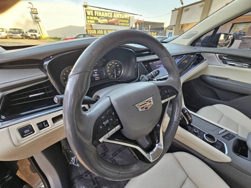 2020 Cadillac XT6 Premium Luxury