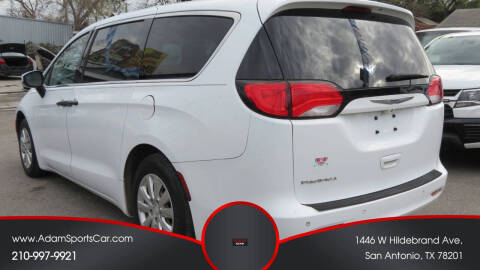 2019 Chrysler Pacifica L