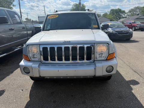 2007 Jeep Commander for sale at Eagle Motors of Hamilton, Inc in Hamilton OH
