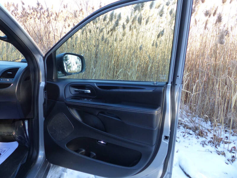 2016 Dodge Grand Caravan SXT