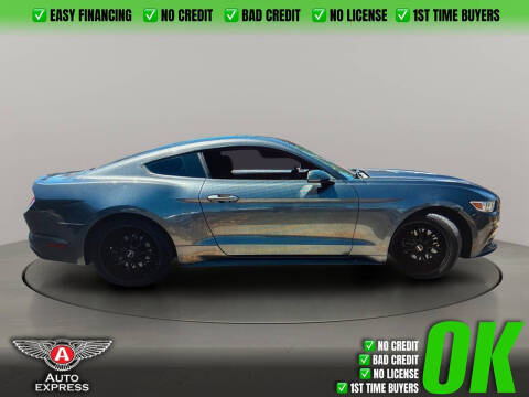 2017 Ford Mustang V6