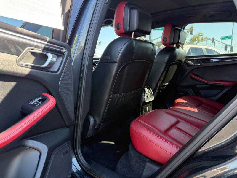 2018 Porsche Macan GTS