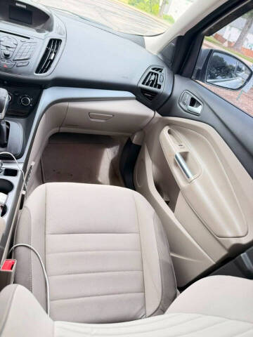 2015 Ford Escape SE