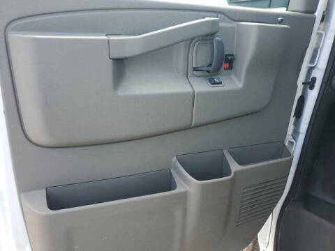 2023 GMC Savana 2500