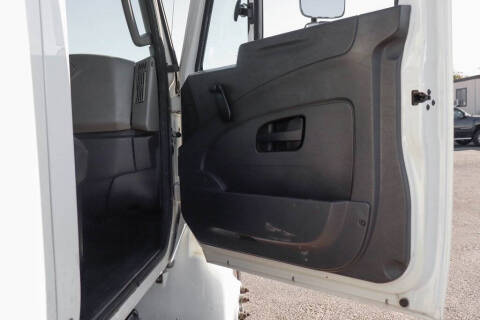 2018 International DuraStar 4300