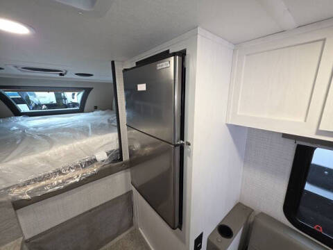 2026 Palomino BACKPACK HS750