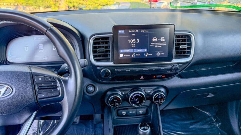 2024 Hyundai Venue SEL