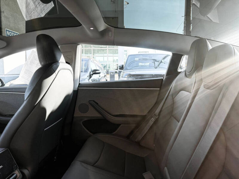 2025 Tesla Model 3 Long Range