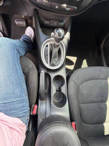 2015 Kia Soul +