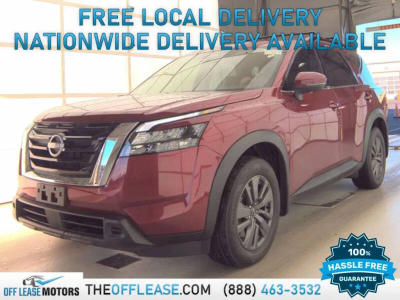 2023 Nissan Pathfinder SV