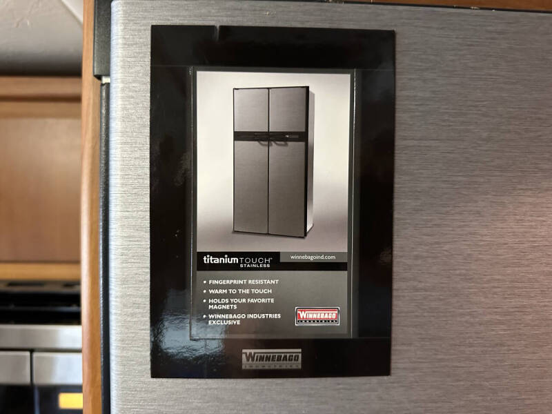 2008 Winnebago Journey