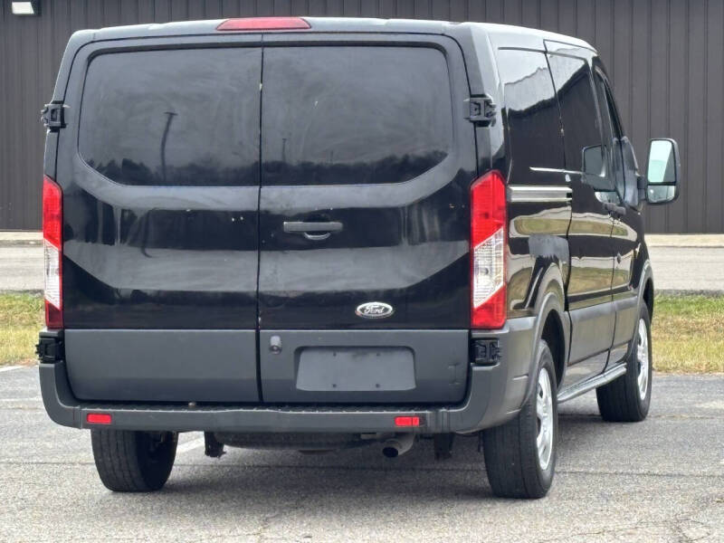 2017 Ford Transit 150